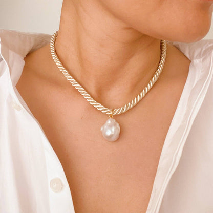 Baroque Pearl Rope Necklace Tan