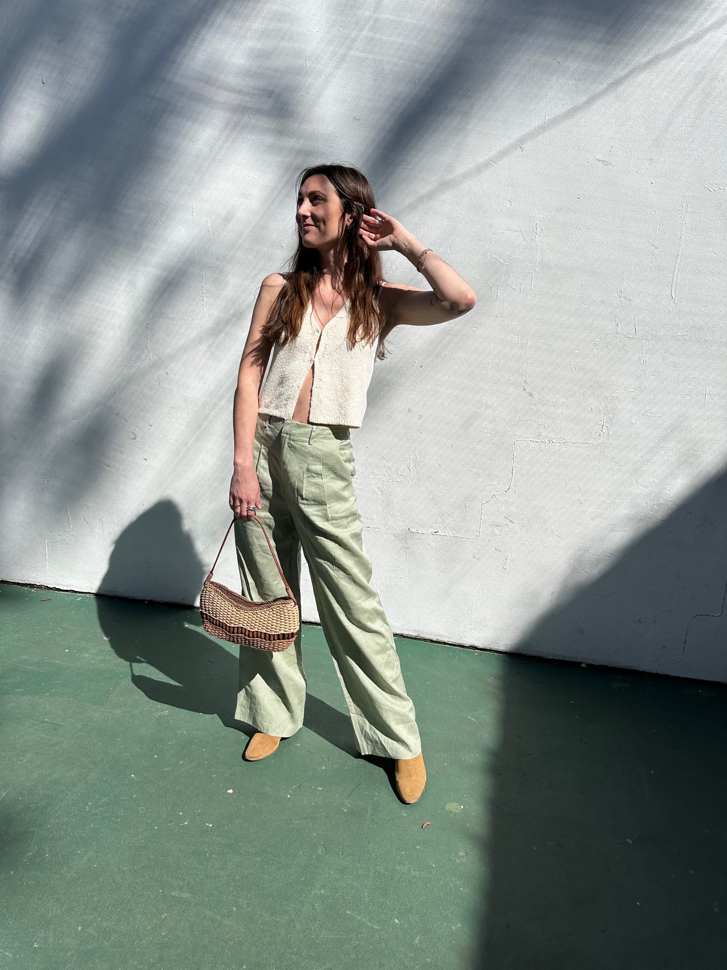 Hook + Eye Sweater Vest Beige